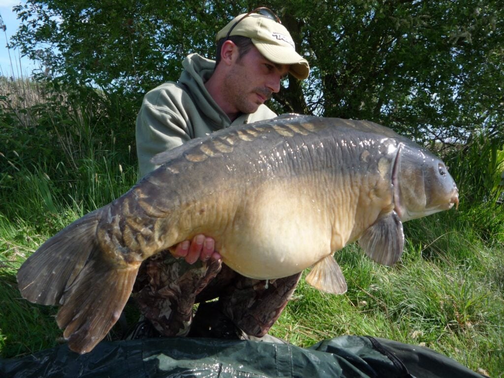 James with a mirror carp